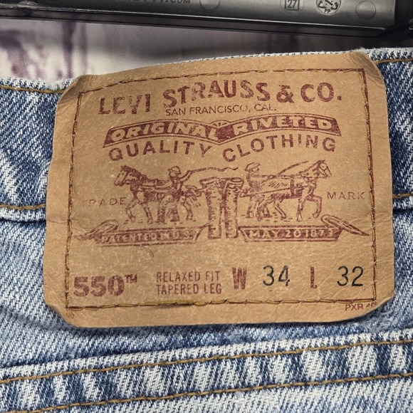 VTG 90s Levi's 550 Relaxed Tapered‎ Jeans Mens Sz 34x32 Faded Grunge Stained USA - Picture 8 of 16